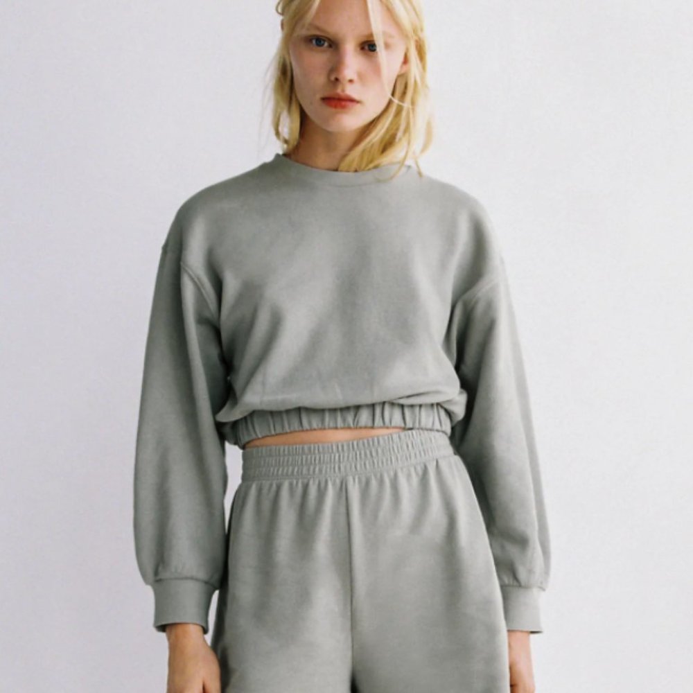 Zara Plush Sweatshirt Ice S